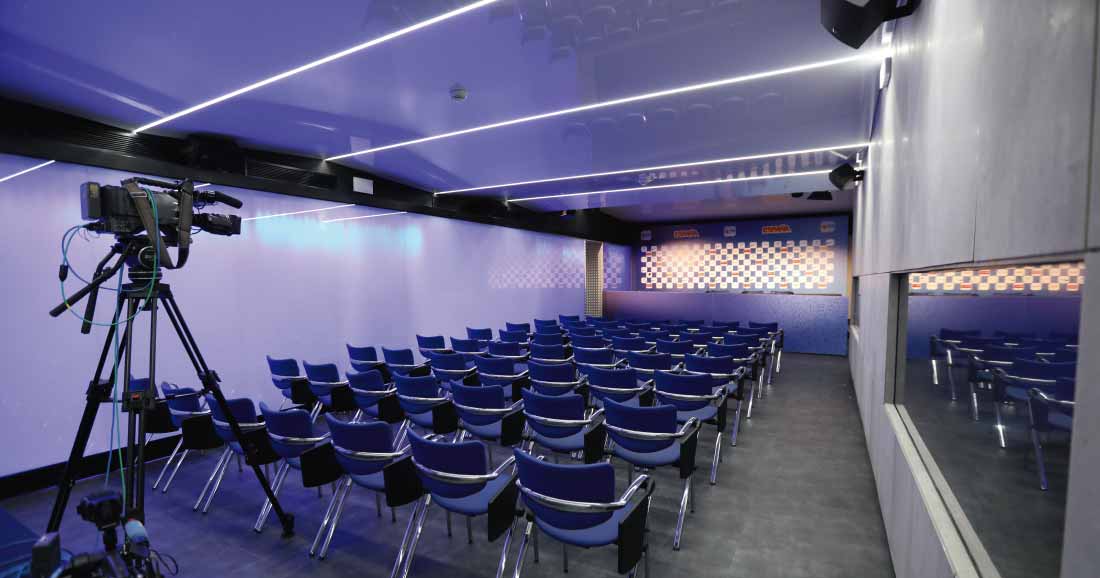 MOVISTAR ARENA-2
