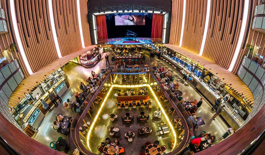 cena de navidad de empresa - platea Madrid