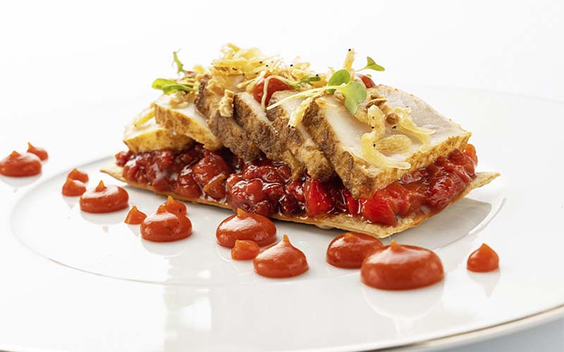 Catering personalizado de MICE Catering con platos sostenibles para eventos en Madrid