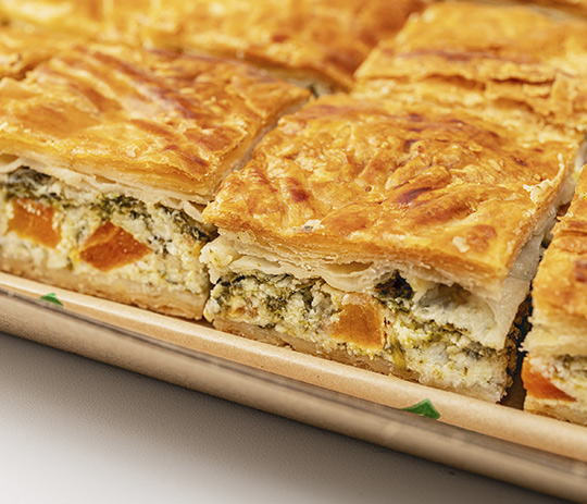 Empanada de espinacas (bandeja de 24 uds) - Imagen 5