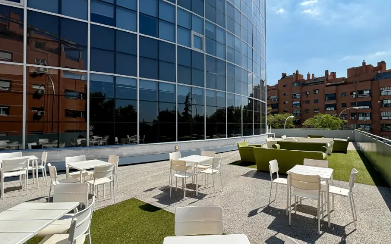 terraza talent garden espacio para eventos corporativos en madrid